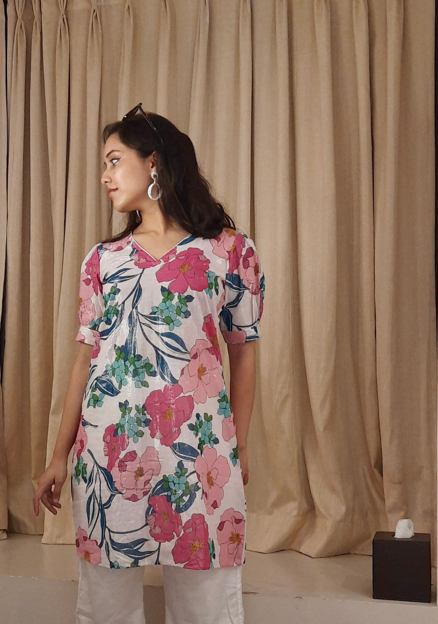 Floral Multicolor Puff Sleeved Kurta for Women