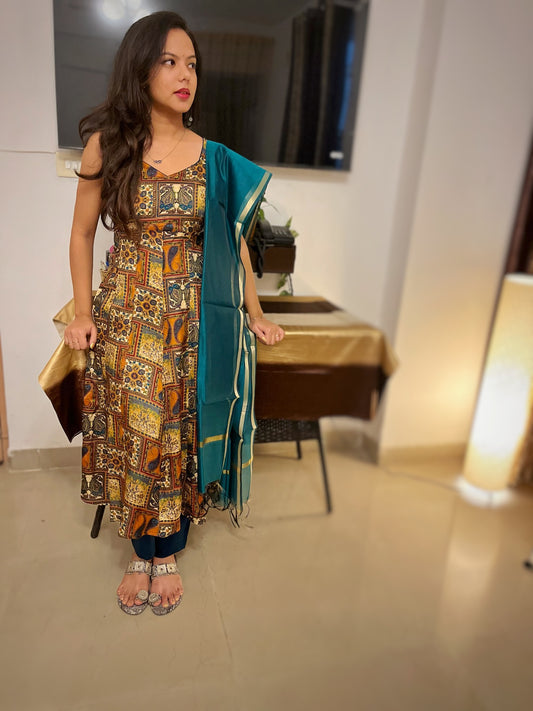 Emerald Green Multicolor Printed Sleeveless Kurta Set with Pants & Dupatta | Modern Ethnic For Women